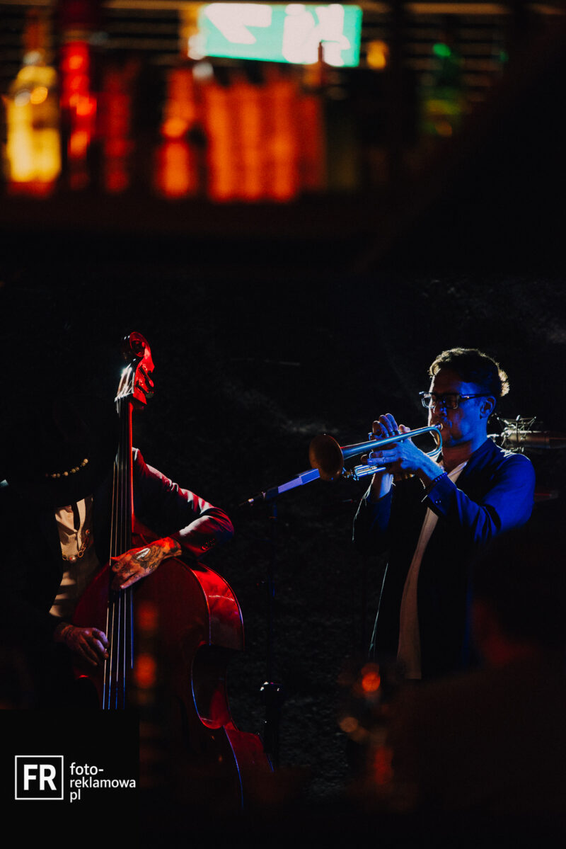 Wojtek Mazolewski Quintet Jassmine